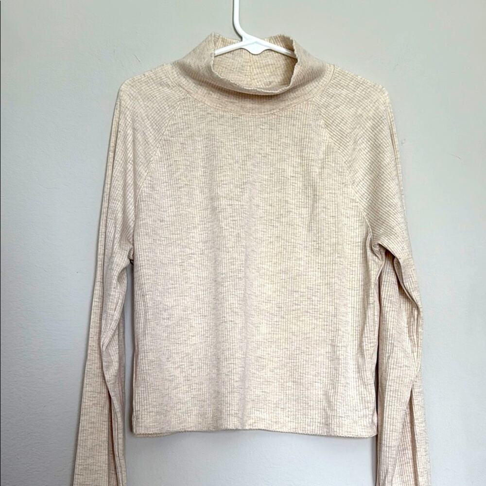 Aerie Offline‎ Heathered Cream Ribbed Turtleneck Cropped Top Size XS